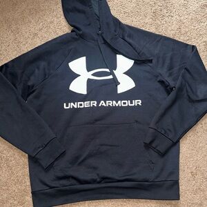 Under Armour Hoodie 🖤